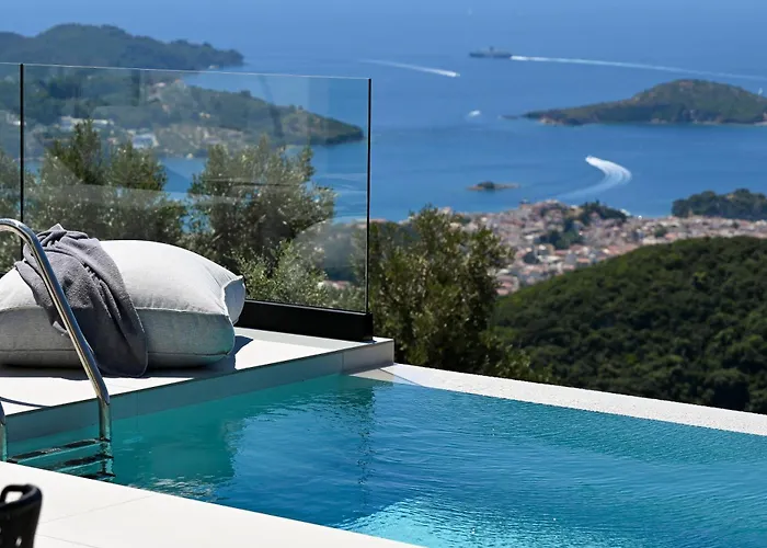 Etherial View Σκιάθος Πόλη